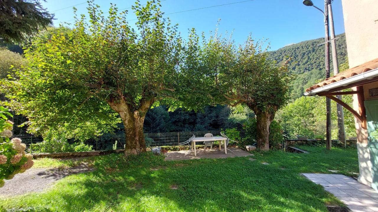 Maison De Famille Razecueillé Exterior foto